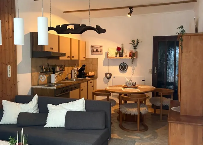 Lenas Stueberl - Schlichte, Rustikale Apartment *